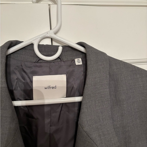 Aritzia Generation Blazer 2XL - Picture 4 of 6